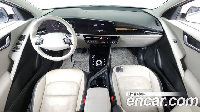 Kia Niro 2023 — photo 10