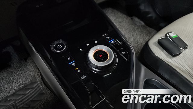 Kia Niro 2023 — photo 12