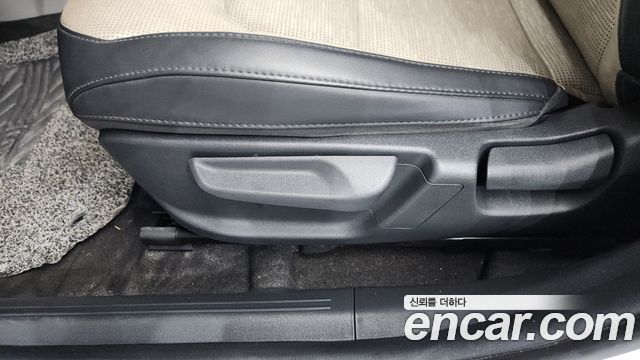 Kia Niro 2023 — photo 31