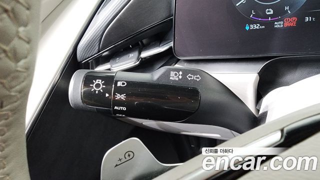 Kia Niro 2023 — photo 35