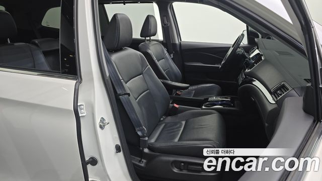 Honda Pilot 2019 — photo 16