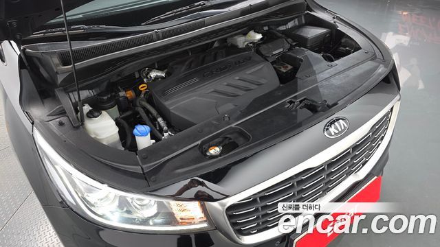 Kia Canival 2020 — photo 6