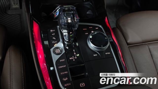 BMW X4 2025 — photo 9