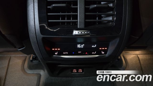 BMW X4 2025 — photo 17