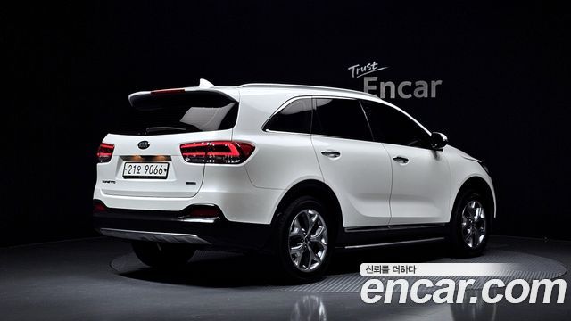 Kia Sorento 2015 — photo 2