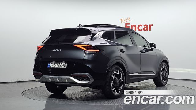 Kia Sportage 2023 — photo 2