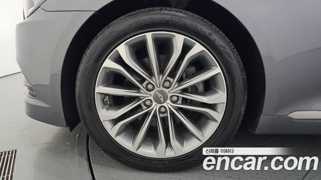 Hyundai Genesis 2016 — photo 5