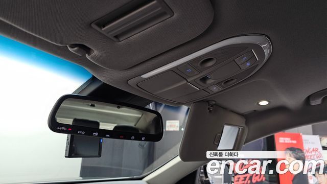 Hyundai Genesis 2016 — photo 17