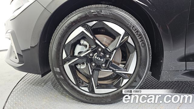 Kia K5 2025 — photo 5