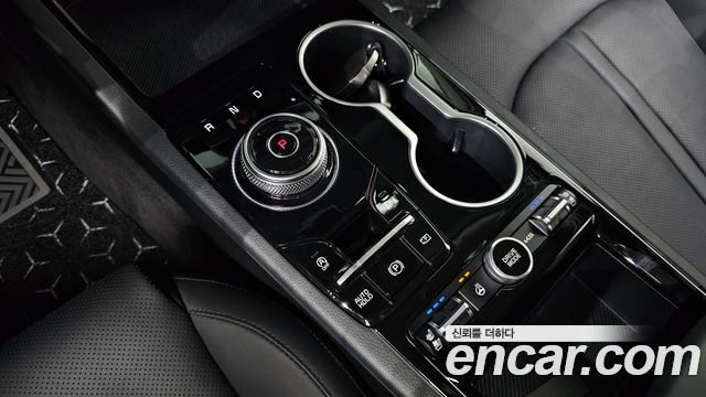 Kia K5 2025 — photo 9