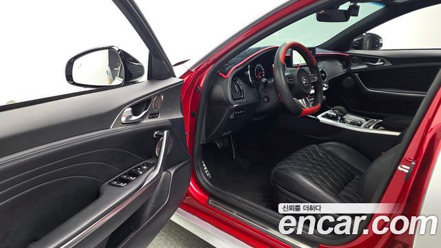 Kia Stinger 2021 — photo 13