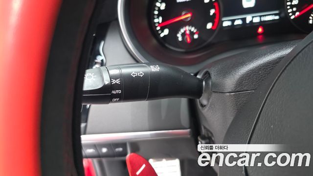 Kia Stinger 2021 — photo 26