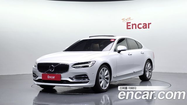 Volvo S90 2019 — photo 1