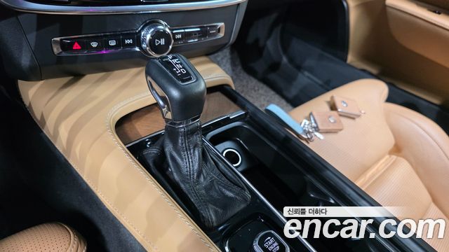 Volvo S90 2019 — photo 9