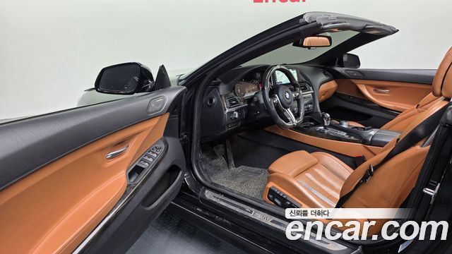 BMW 6-Series 2017 — photo 10
