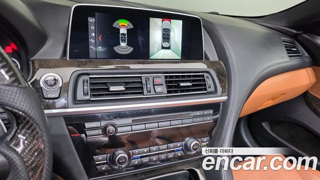 BMW 6-Series 2017 — photo 16