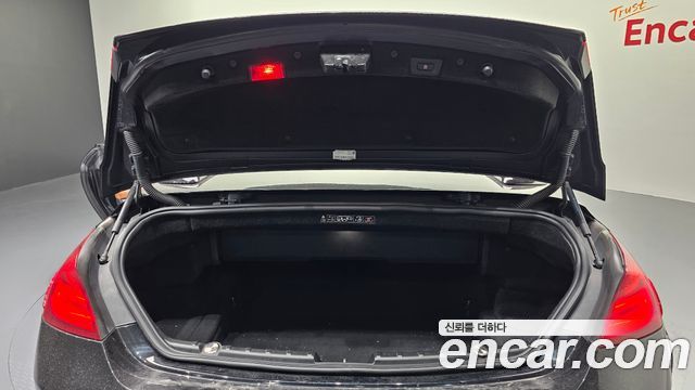 BMW 6-Series 2017 — photo 20