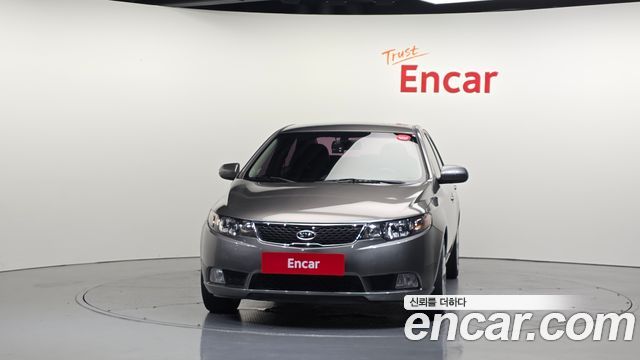 Kia Porte 2012 — photo 3