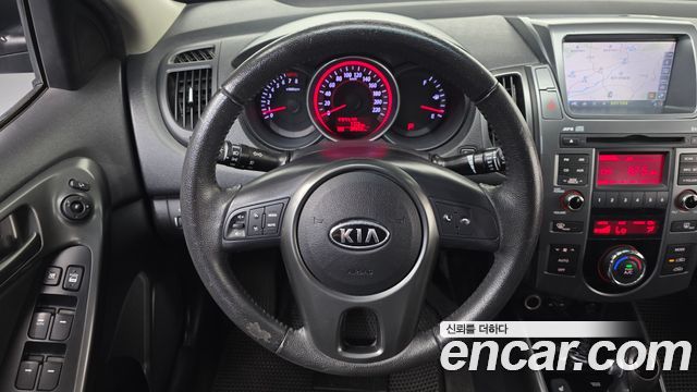 Kia Porte 2012 — photo 14