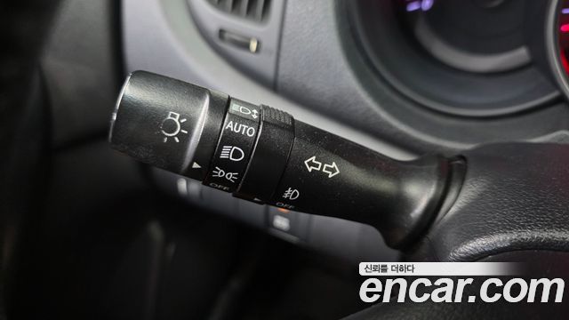 Kia Porte 2012 — photo 19