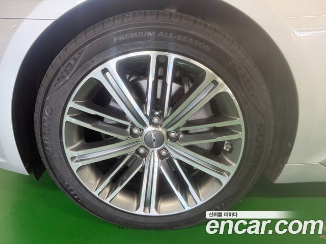 Genesis G80 2019 — photo 5
