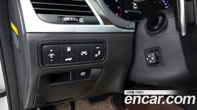 Genesis G80 2019 — photo 19
