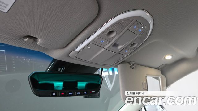 Genesis G80 2019 — photo 20