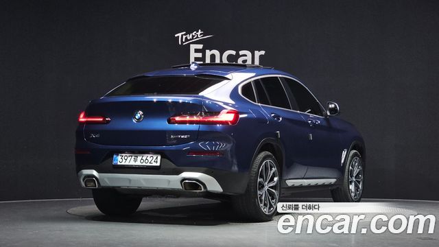 BMW X4 2025 — photo 2