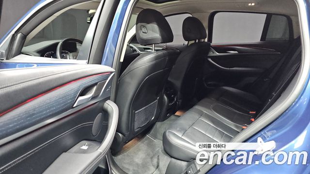 BMW X4 2025 — photo 18