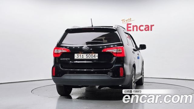 Kia Sorento 2014 — photo 4