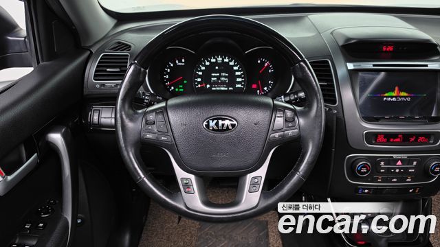 Kia Sorento 2014 — photo 18