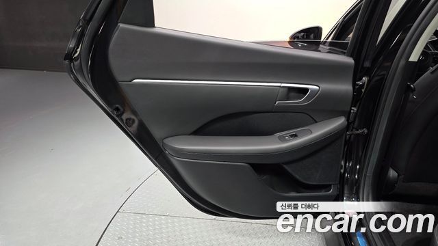 Hyundai Sonata 2021 — photo 15