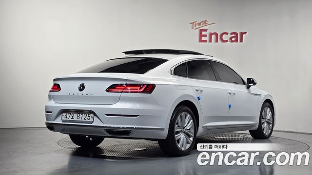 Volkswagen Arteon 2019 — photo 2