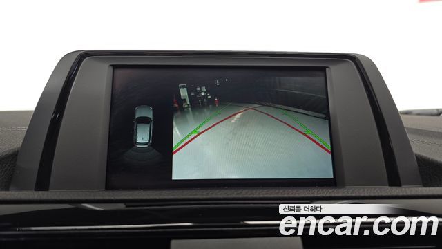 BMW 1-Series 2018 — photo 20