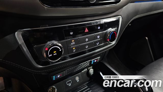 KG Mobility Rexton 2018 — photo 17