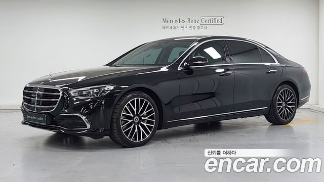 Mercedes-Benz S-Class 2024 — photo 1
