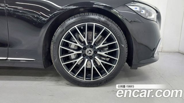 Mercedes-Benz S-Class 2024 — photo 5
