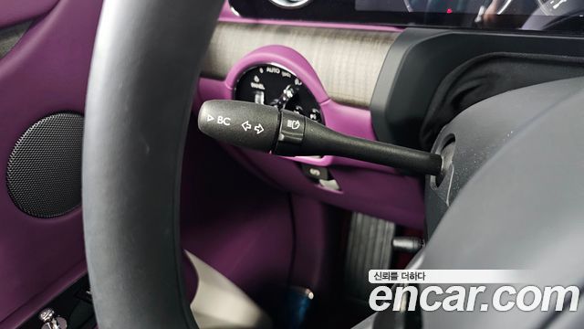 Rolls-Royce Ghost 2022 — photo 35