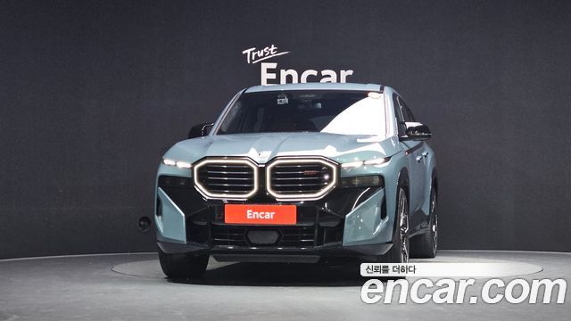BMW XM 2026 — photo 3