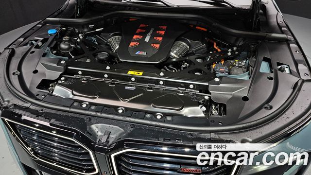 BMW XM 2026 — photo 6