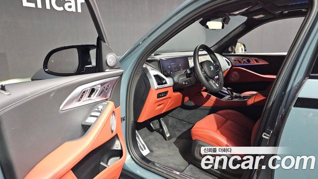 BMW XM 2026 — photo 13