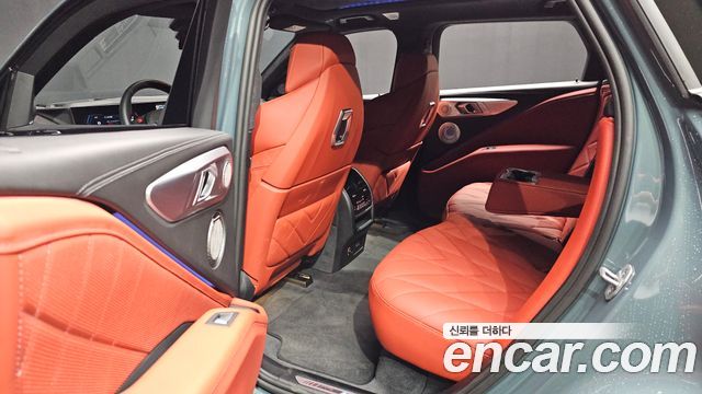BMW XM 2026 — photo 18
