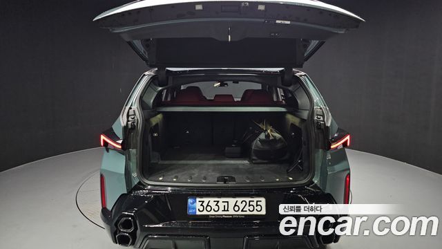 BMW XM 2026 — photo 26