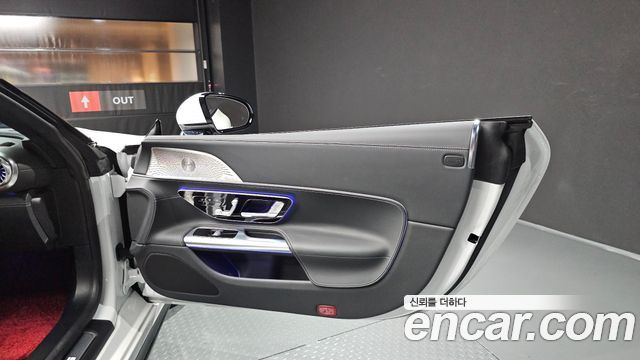 Mercedes-Benz SL-Class 2023 — photo 15