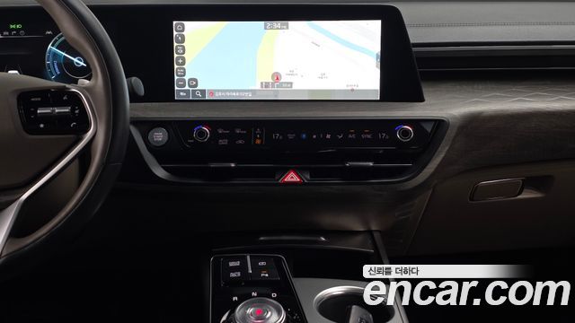 Kia K8 2023 — photo 13