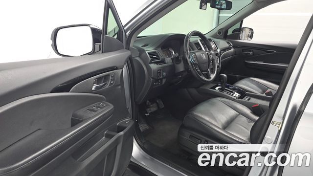 Honda Pilot 2016 — photo 13