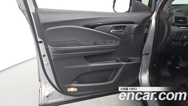 Honda Pilot 2016 — photo 14