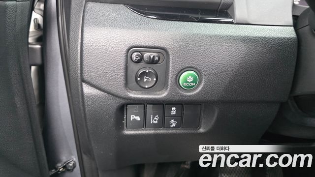 Honda Pilot 2016 — photo 27