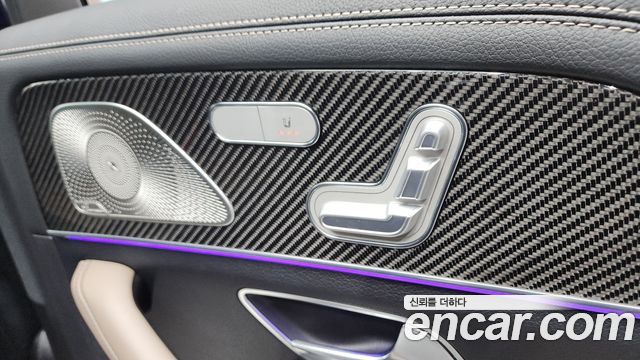 Mercedes-Benz GLE-Class 2021 — photo 38