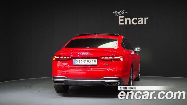 Audi A5 2021 — photo 4